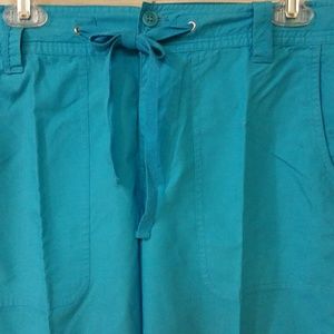 NWOT Cotton Turquoise Capri Pants Sz 8